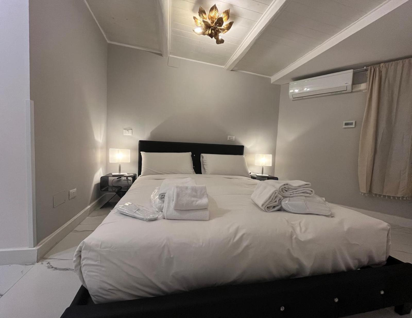 Crispi 30 Stylish Apartment Rome Bagian luar foto