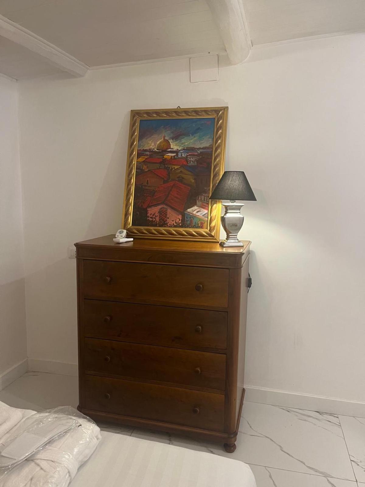 Crispi 30 Stylish Apartment Rome Bagian luar foto