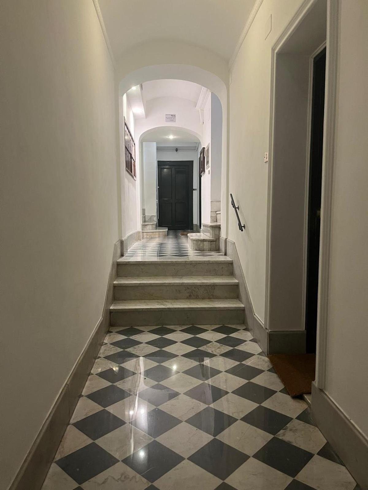 Crispi 30 Stylish Apartment Rome Bagian luar foto