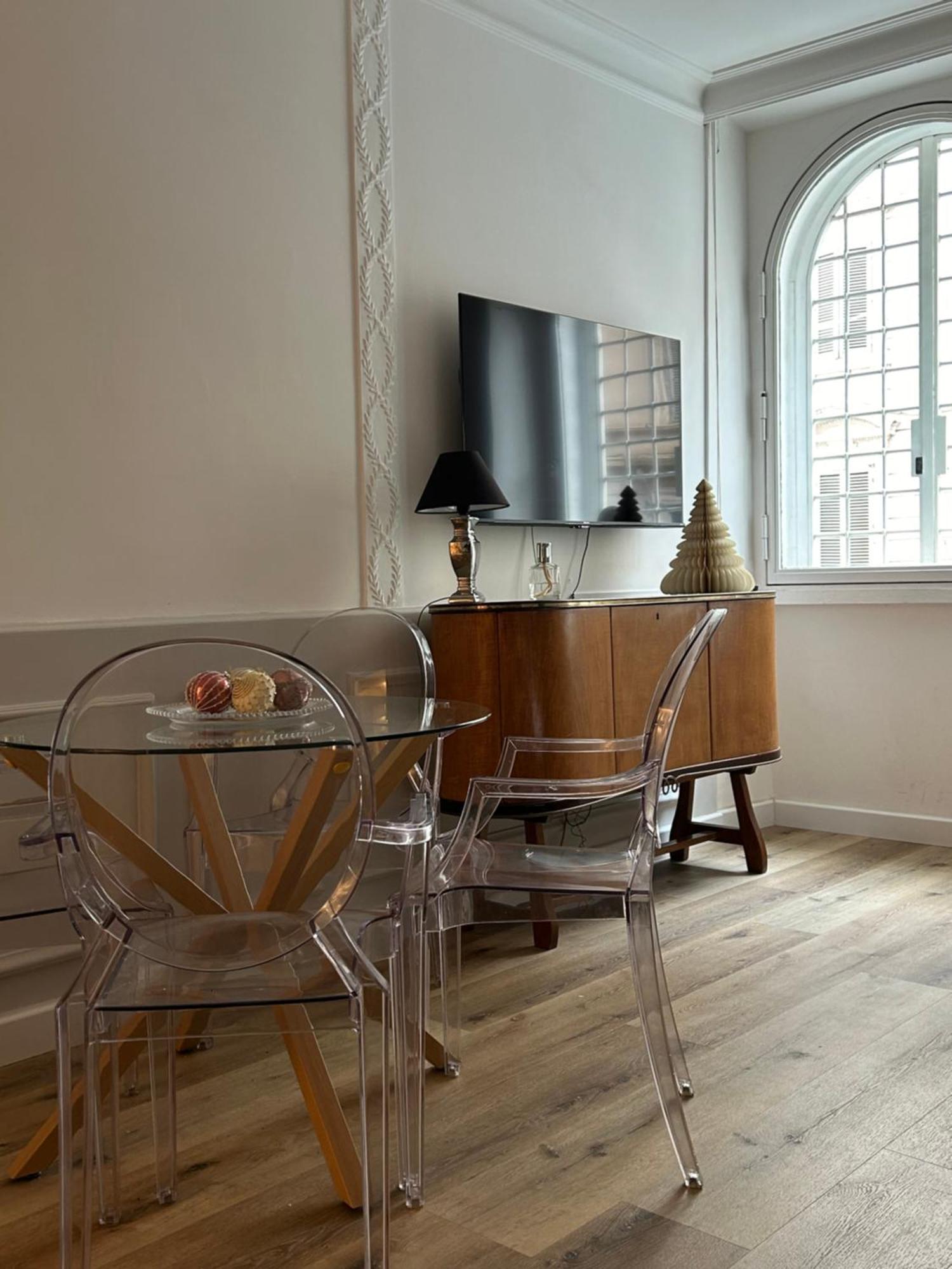 Crispi 30 Stylish Apartment Rome Bagian luar foto